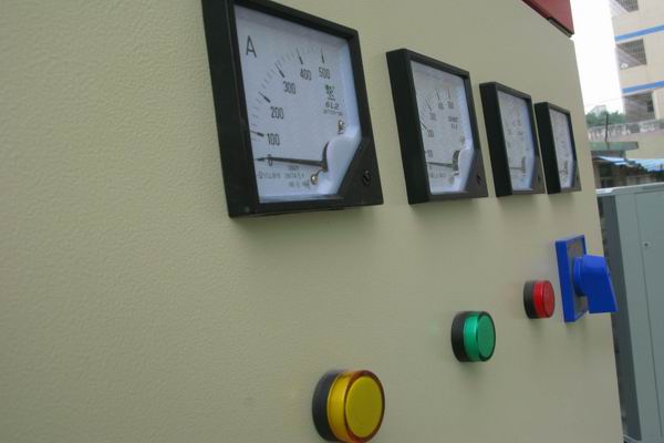 金城江配电柜-3683讲讲配电柜注意事项